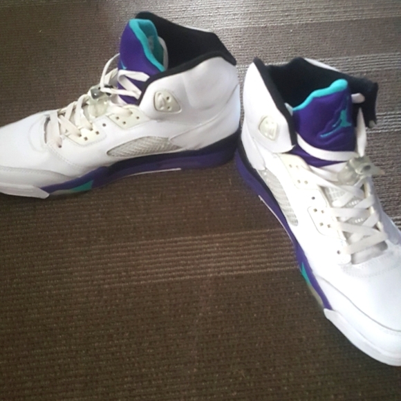 Retro Jordan 5 Grapes Men's size 13 - Picture 3 of 13